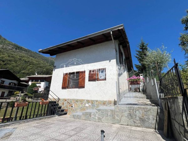 casa indipendente in vendita a Frassinetto