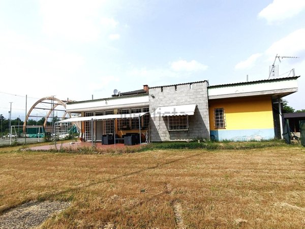 appartamento in vendita a Front