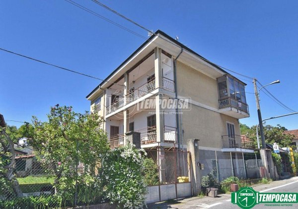 appartamento in vendita a Front