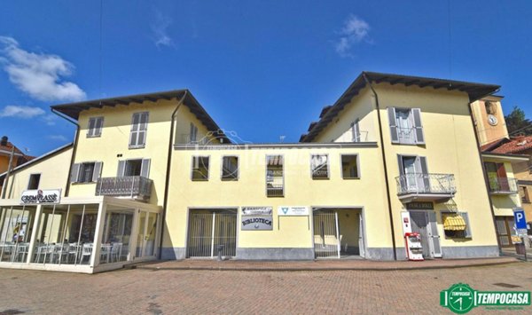 appartamento in vendita a Front