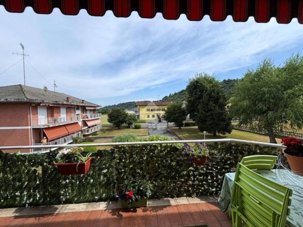 appartamento in vendita a Front
