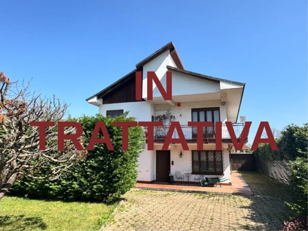 casa indipendente in vendita a Front in zona Ceretti