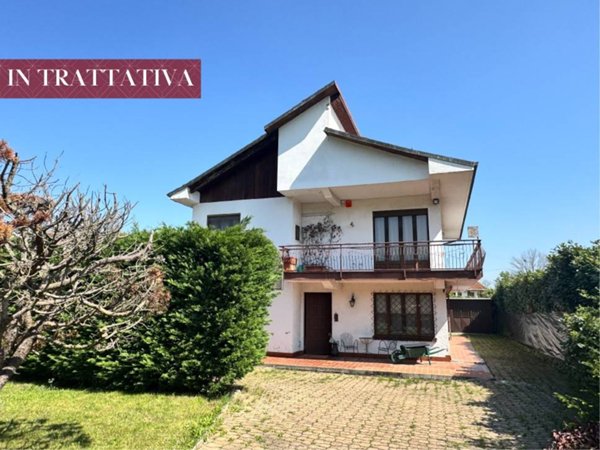 casa indipendente in vendita a Front in zona Ceretti