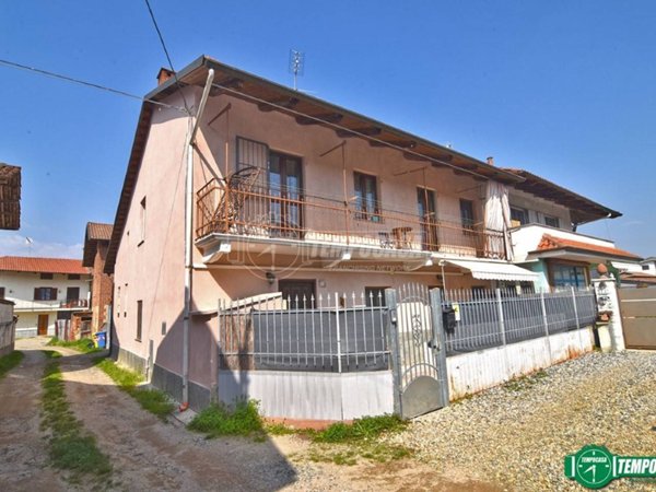casa indipendente in vendita a Front in zona Ceretti