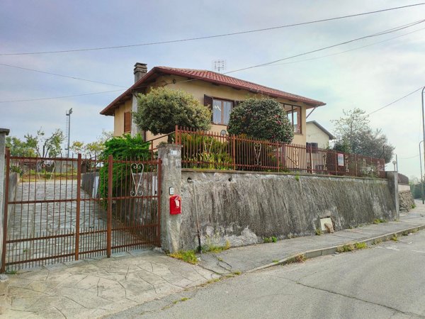 appartamento in vendita a Frossasco
