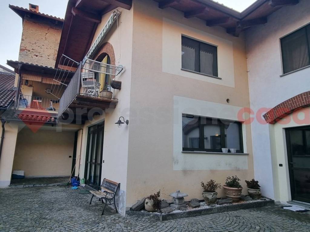 appartamento in vendita a Frossasco