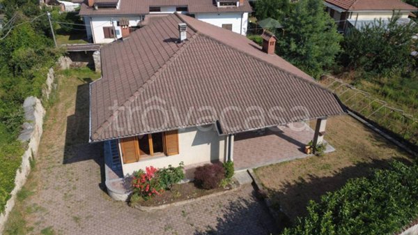 casa indipendente in vendita a Frossasco
