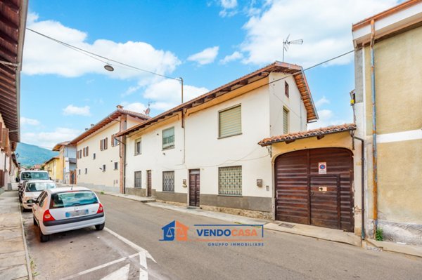 casa indipendente in vendita a Frossasco