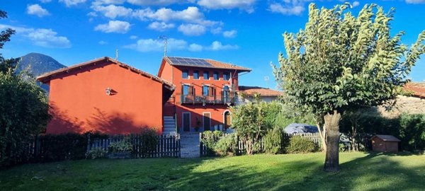 casa indipendente in vendita a Frossasco
