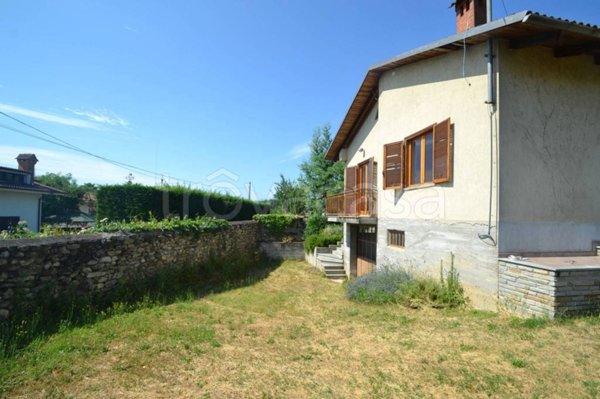 casa indipendente in vendita a Frossasco