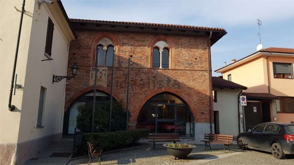 casa indipendente in vendita a Frossasco