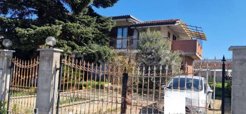 casa indipendente in vendita a Frossasco