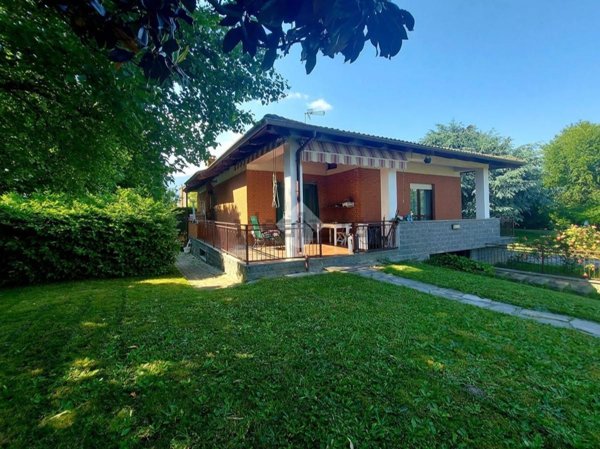 casa indipendente in vendita a Frossasco
