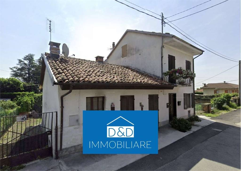 casa indipendente in vendita a Frossasco