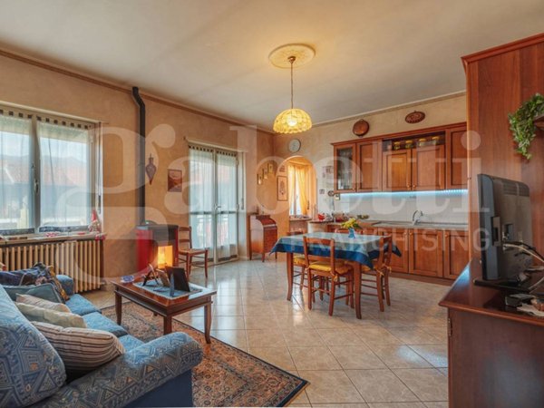 casa indipendente in vendita a Frossasco