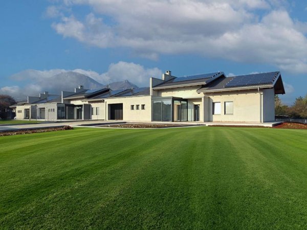 casa indipendente in vendita a Frossasco