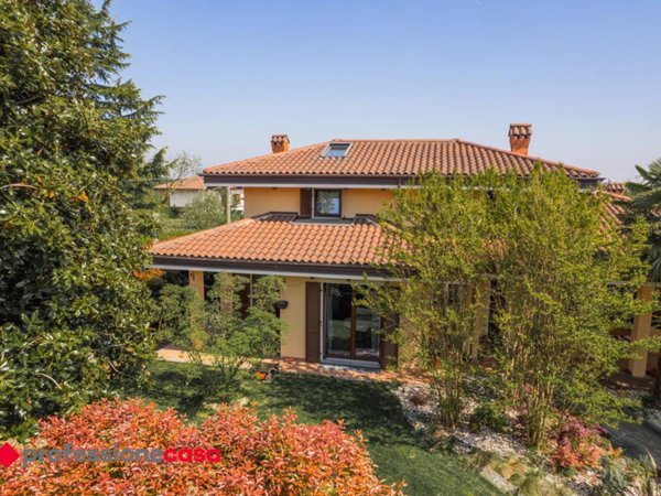 casa indipendente in vendita a Frossasco