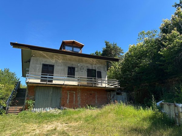 casa indipendente in vendita a Frossasco