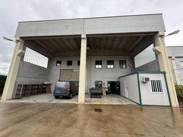 ufficio in vendita a Garzigliana in zona Conti