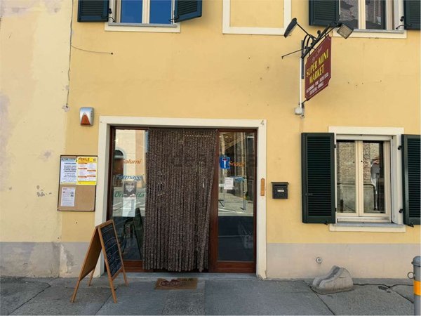 negozio in vendita a Garzigliana