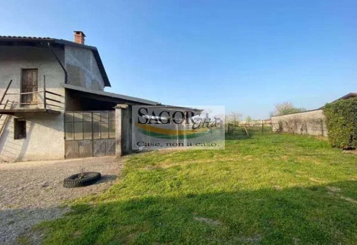 appartamento in vendita a Garzigliana in zona Montebruno