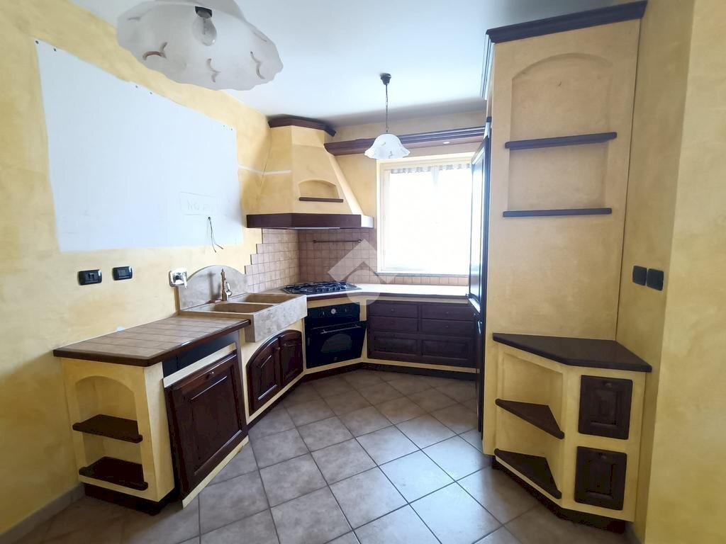 appartamento in vendita a Gassino Torinese in zona Bardassano
