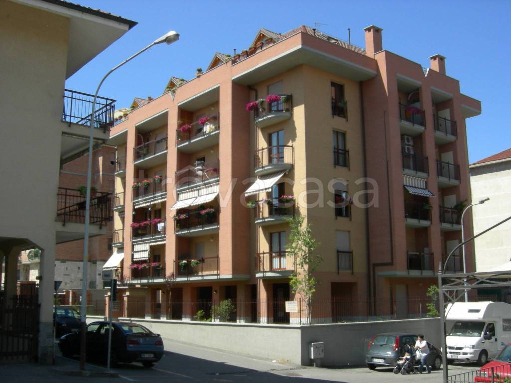 appartamento in vendita a Gassino Torinese