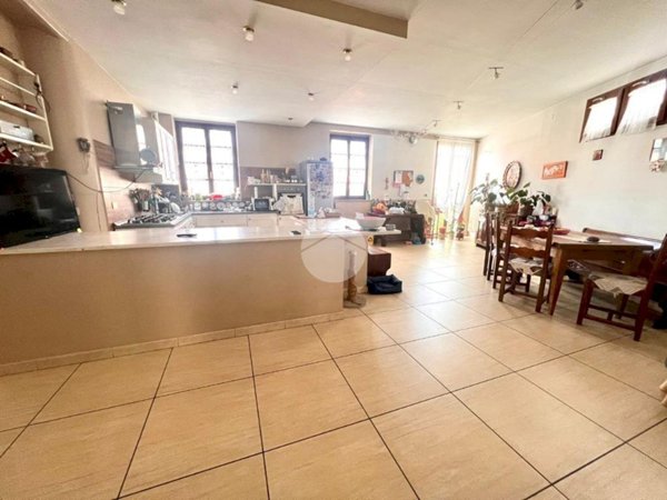 casa indipendente in vendita a Gassino Torinese