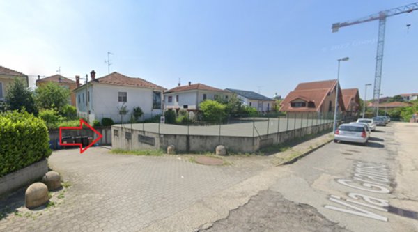 locale di sgombero in vendita a Gassino Torinese