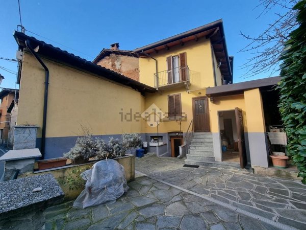 casa semindipendente in vendita a Gassino Torinese