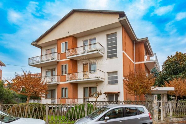 appartamento in vendita a Gassino Torinese