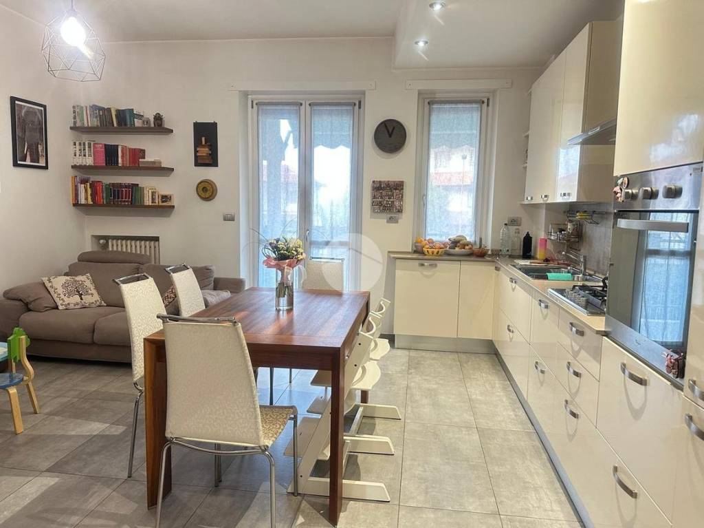 appartamento in vendita a Gassino Torinese