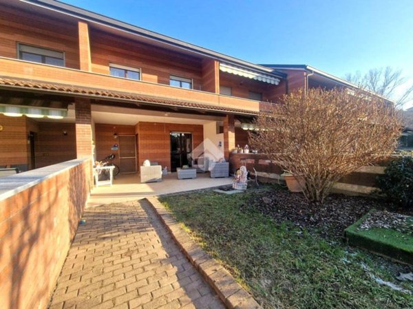 casa indipendente in vendita a Gassino Torinese