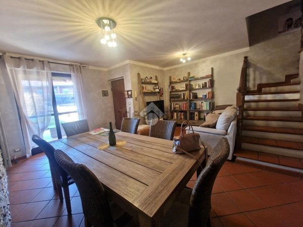 casa indipendente in vendita a Gassino Torinese