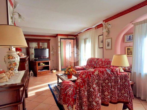casa semindipendente in vendita a Gassino Torinese