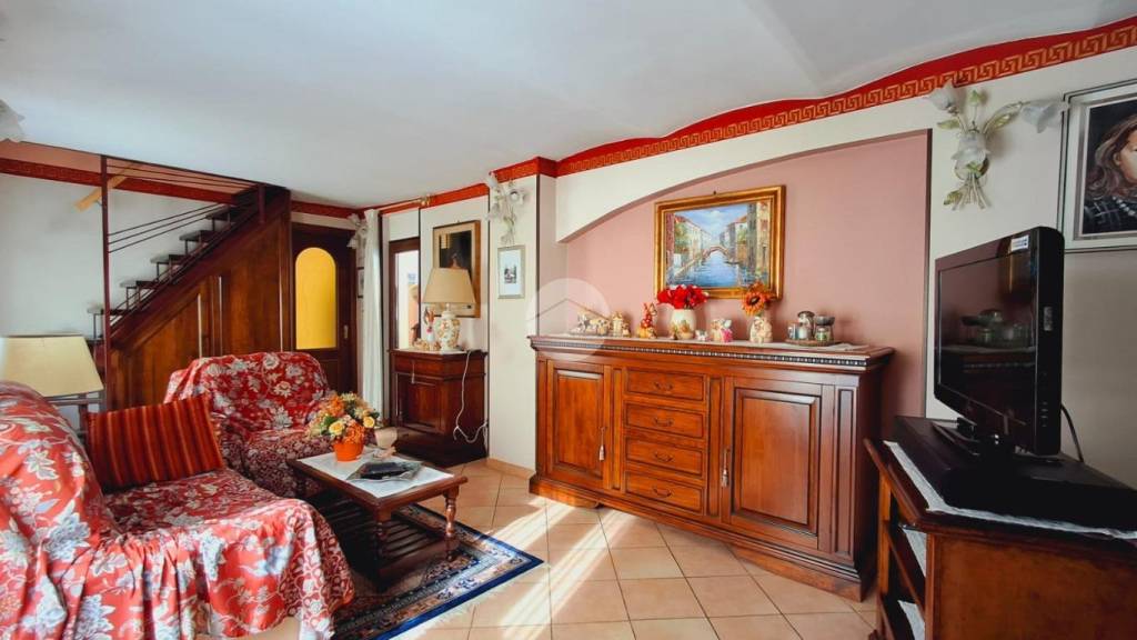 casa indipendente in vendita a Gassino Torinese