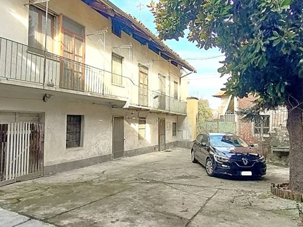 casa indipendente in vendita a Gassino Torinese