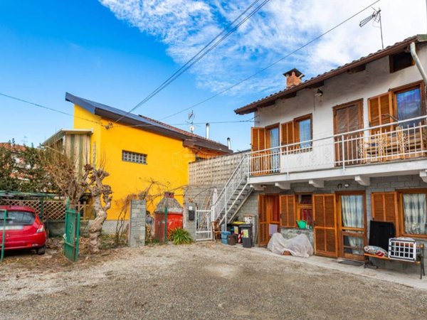 casa indipendente in vendita a Gassino Torinese