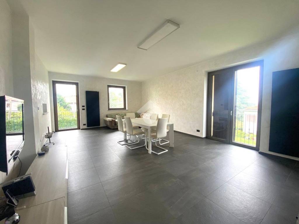 casa indipendente in vendita a Gassino Torinese