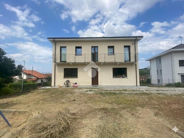 casa indipendente in vendita a Gassino Torinese