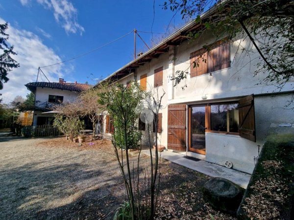 casa indipendente in vendita a Gassino Torinese
