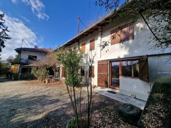 casa indipendente in vendita a Gassino Torinese