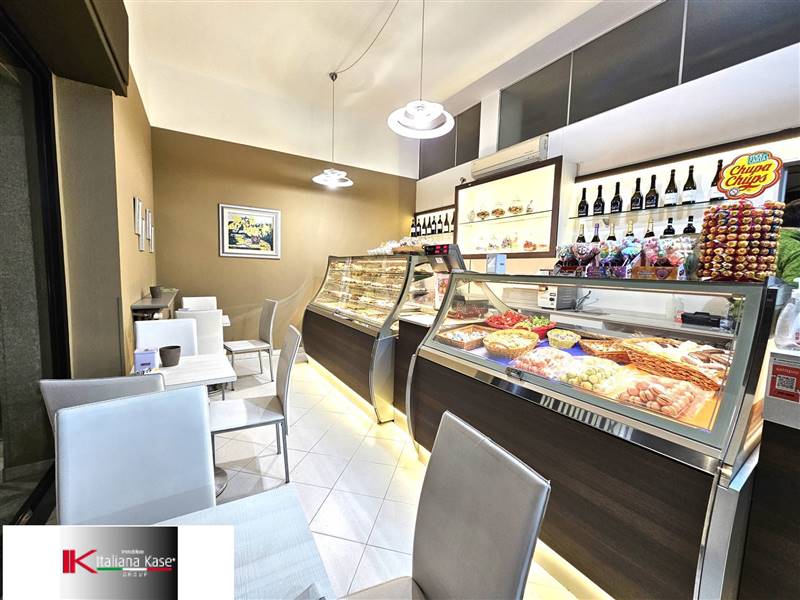 negozio in vendita a Gassino Torinese