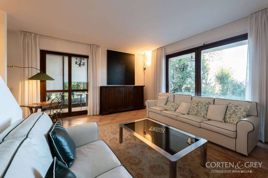 casa indipendente in vendita a Gassino Torinese