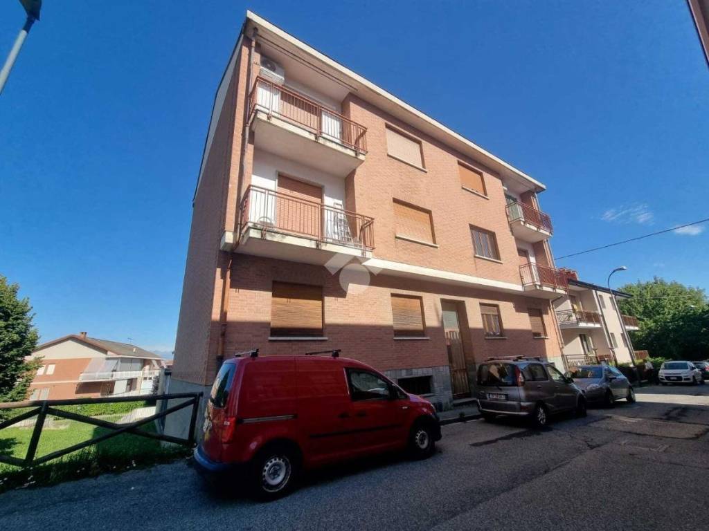 appartamento in vendita a Gassino Torinese
