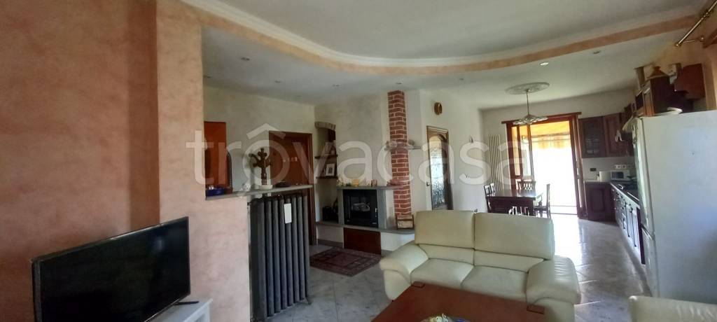 appartamento in vendita a Gassino Torinese in zona Bussolino
