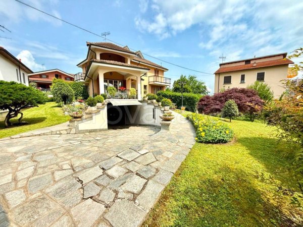 casa indipendente in vendita a Gassino Torinese