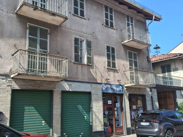 intera palazzina in vendita a Gassino Torinese