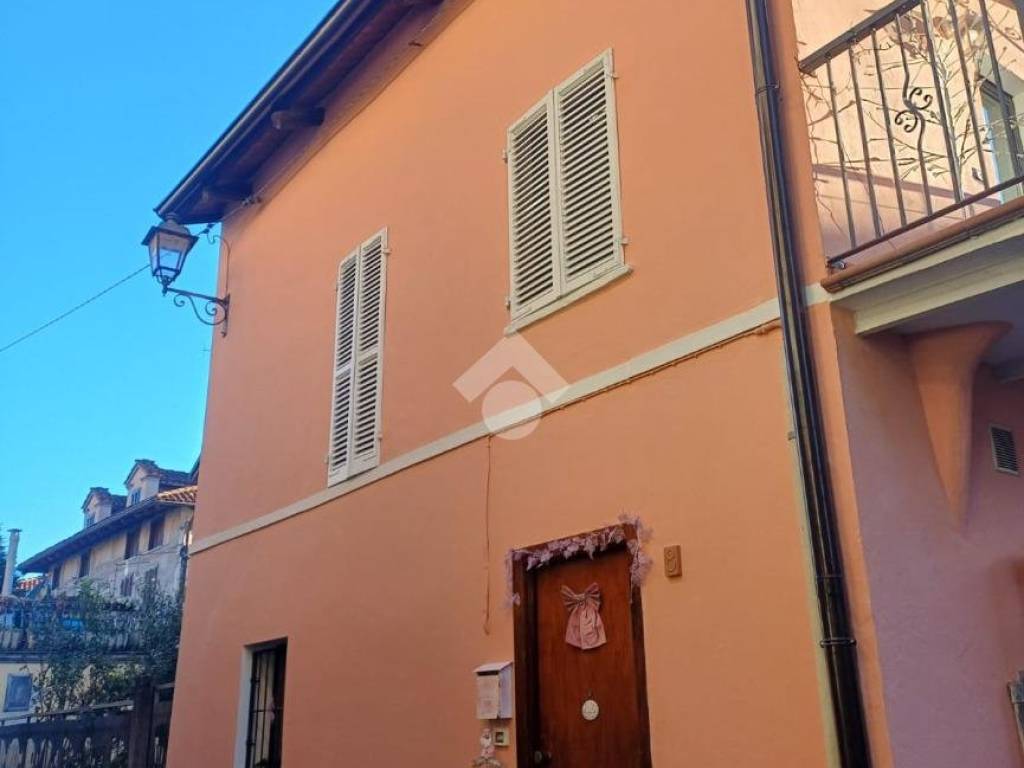 casa indipendente in vendita a Gassino Torinese