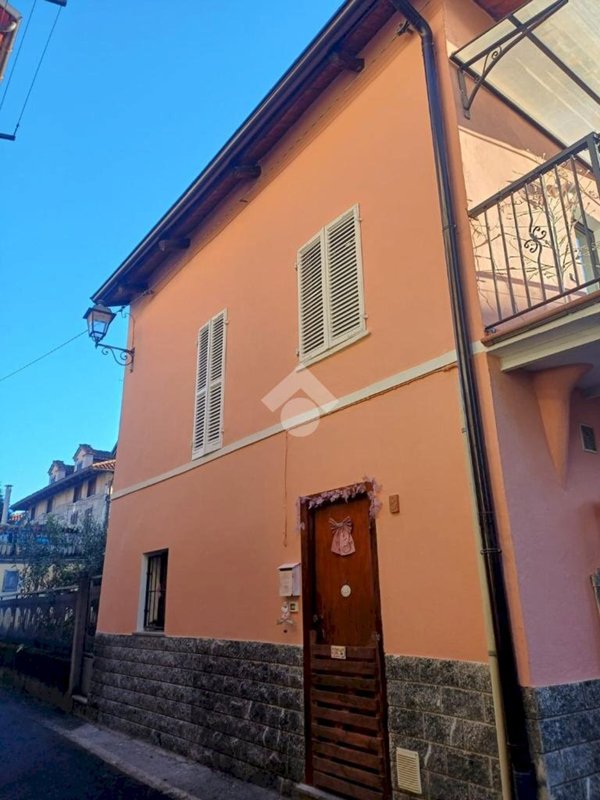 casa indipendente in vendita a Gassino Torinese